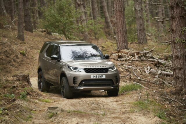 Land Rover Discovery, a Seven-Seater