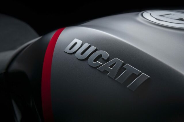 Ducati launches the XDiavel Black